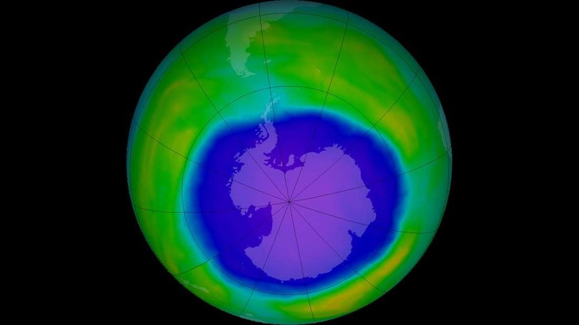 Dziura ozonowa nad Antarktyką w październiku 2015 r. /NASA