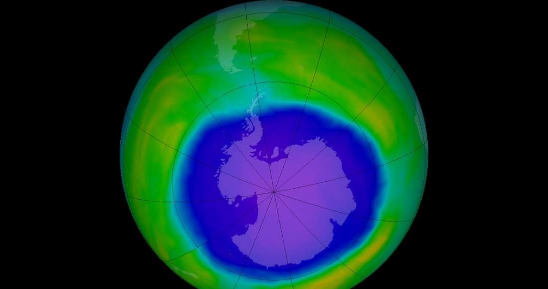 Dziura ozonowa nad Antarktyką w październiku 2015 r. /NASA