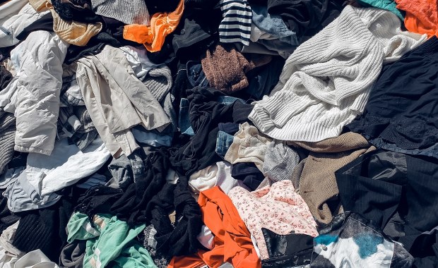 Dziurawych skarpetek już nie wyrzucisz do kosza