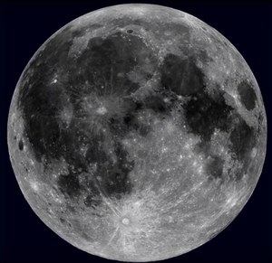 Dziwna geologia Księżyca w końcu zbadana. Jego wnętrze zaskakuje