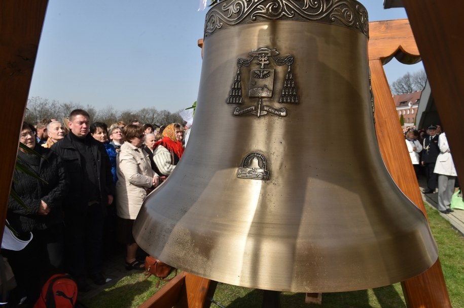 Dzwon Miłosierdzia /Jacek Bednarczyk /PAP