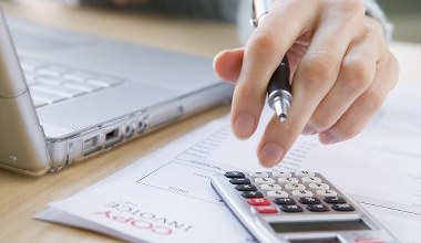 E-deklaracje, czyli jak się rozliczyć, nie wychodząc z domu