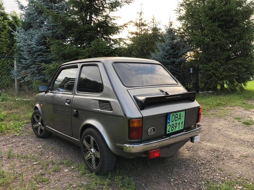 Fiat 126p na prąd? Tak. Przeróbka kosztowała 6 tys. zł