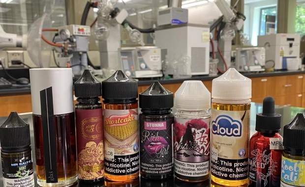 E-papierosy mogą emitować toksyczne substancje
