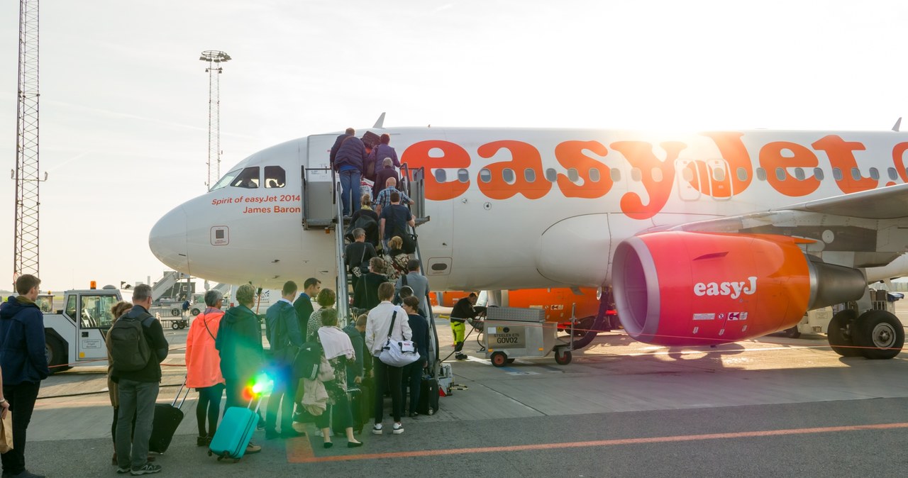 EasyJet usuwa siedzenia w samolotach. Znamy powód