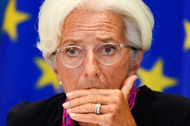 EBC nie zmienia stóp /AFP