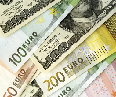 EBC ocenił, nasiliły się ryzyka dla perspektyw inflacji
