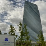 EBC powinien rozważyć większą podwyżkę stóp procentowych?