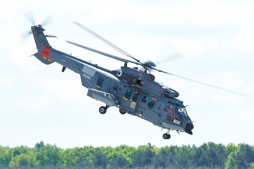 EC-725 Caracal na testach w Powidzu /Łukasz Szeląg /Reporter