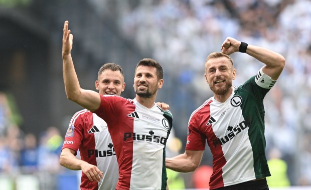 Echa kontrowersji w hicie kolejki. Czerwona kartka dla Rafała Augustyniaka anulowana