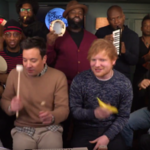 Ed Sheeran i Jimmy Fallon: "Shape Of You" na zabawkowych instrumentach