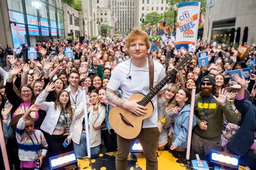 Ed Sheeran z fanami /Nathan Congleton/NBC /Getty Images