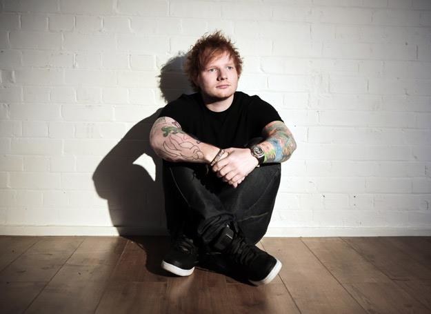 Ed Sheeran zapowiada drugą płytę /Warner Music Poland