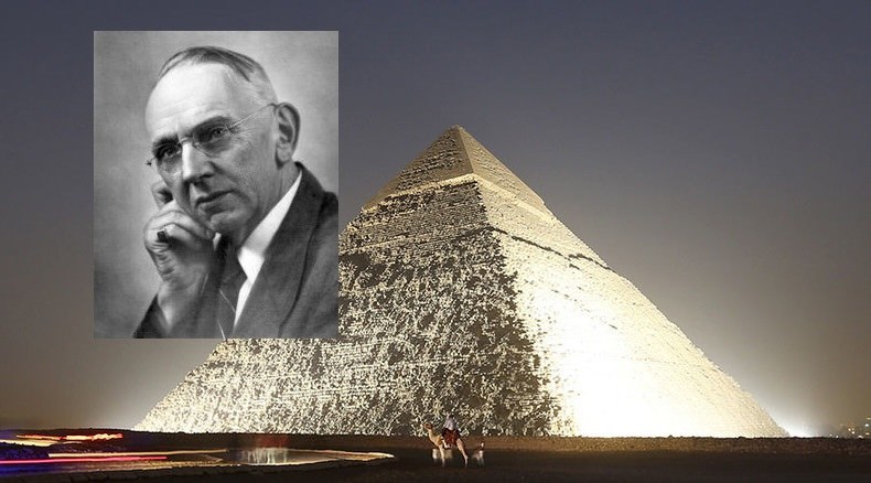 Edgar Caysey (1877-1945) czyli słynny "śpiący prorok" powtarzał do końca życia, że ludzkość kiedyś znajdzie ukryte komnaty w kompleksie Giza w Egipcie /archiwum prywatne