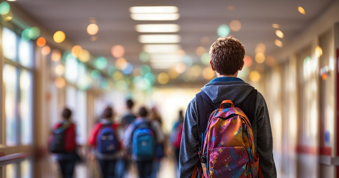 Edukacja zdrowotna zostaje wprowadzona od 4. klasy szkoły podstawowej, a program nauczania koncentruje się na zdrowych nawykach młodzieży /123RF/PICSEL