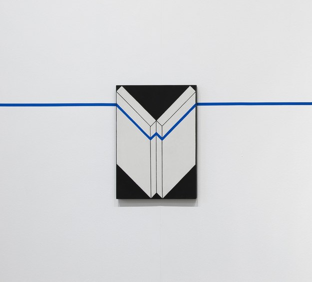 Edward Krasiński, Intervention 27, 1975, Tape and paint on hardboard, © Tate, London 2015 /