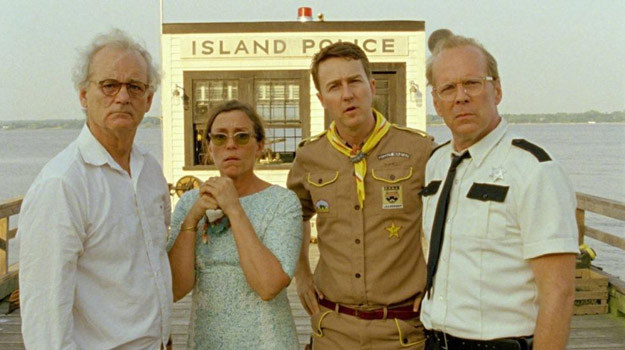 Edward Norton u boku innych gwiazd "Moonrise Kingdom". /materiały dystrybutora