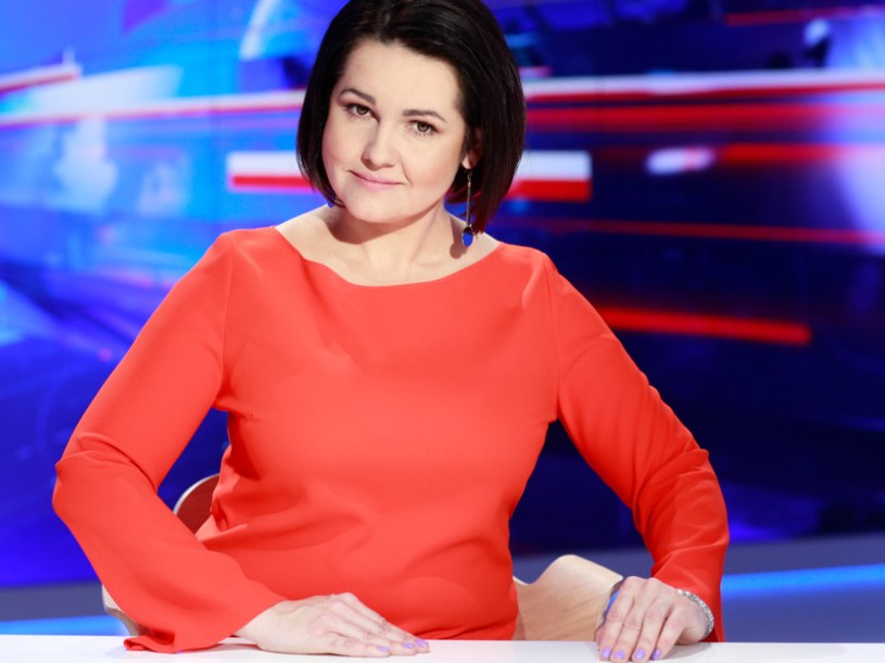 Edyta Lewandowska jest gwiazdą "Wiadomości" TVP. Mało osób wie, że ma dziecko ze znanym prezenterem /Gałązka /AKPA