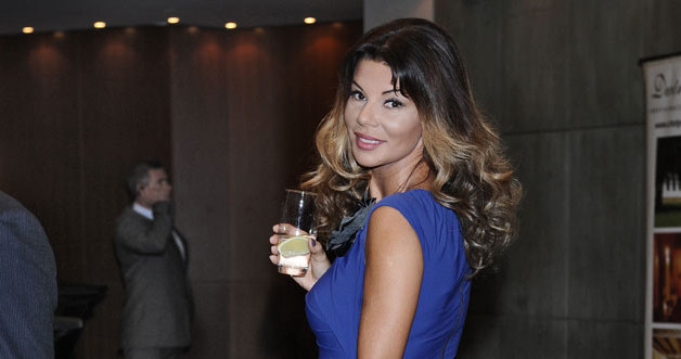 Edyta niedawno skończyła 40 lat. Wygląda na tyle? /Andras Szilagyi /MWMedia