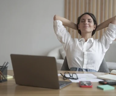 Efekt 15 minut: jak krótkie przerwy resetują psychikę i podnoszą efektywność 