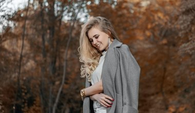 Efekt naturalnego blondu bez uszkodzeń. Air Touch odmienia rozjaśnianie włosów