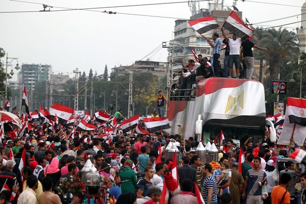 Egipcjanie świętują wybór prezydenta - Abdela Fattah al-Sissi, który zastąpił Mursiego /KHALED ELFIQI   /PAP/EPA