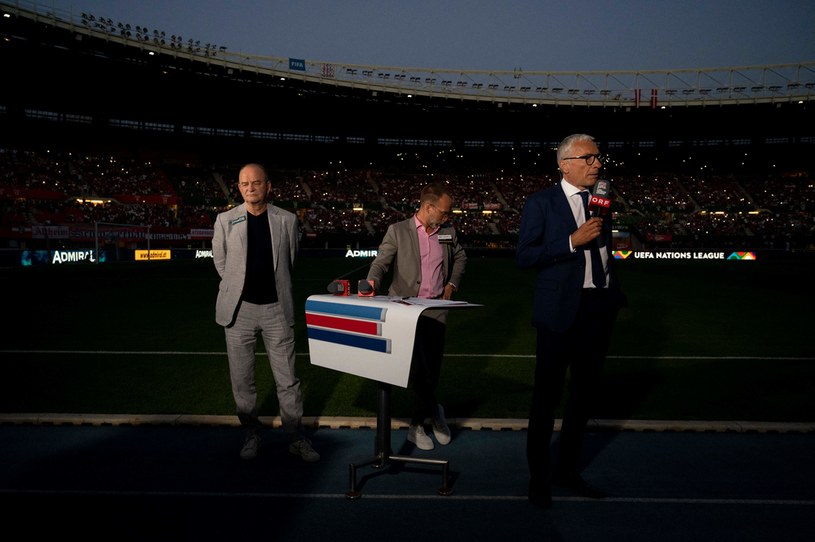 Egipskie ciemności na stadionie! Mecz drastycznie opóźniony 