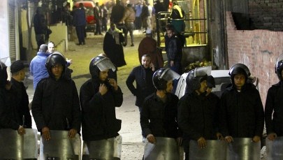 Egipt: Bomba podłożona pod kościół. Zginął policjant