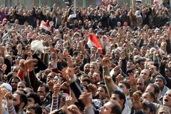 Egipt: Tłumy protestujących na Placu Tahrir