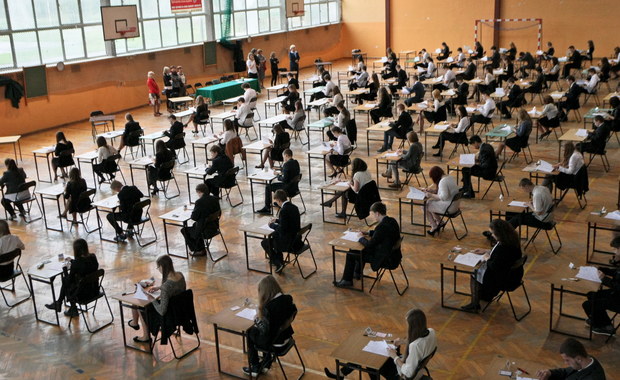 Egzamin gimnazjalny 2014: Mamy arkusze z języków obcych i odpowiedzi z angielskiego i niemieckiego