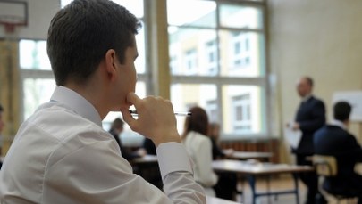 Egzamin gimnazjalny 2016: Język angielski poziom rozszerzony - arkusze i odpowiedzi