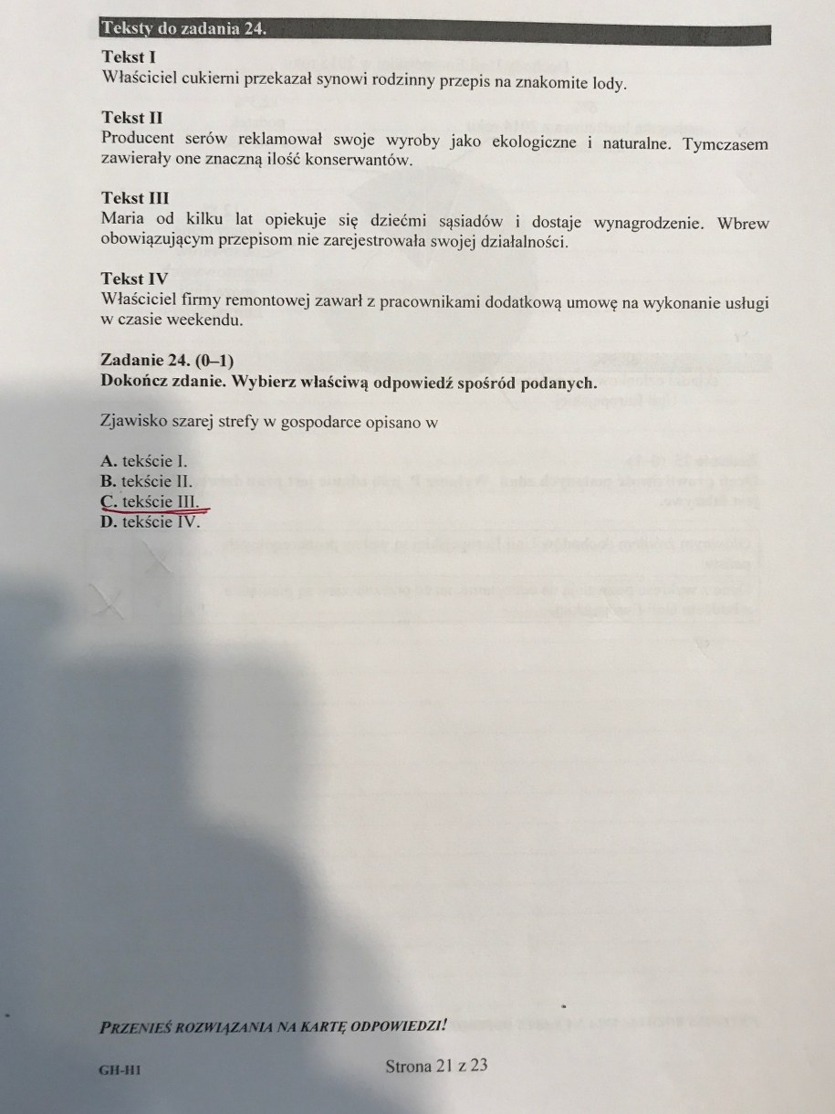 Egzamin gimnazjalny 2017 - przykładowe rozwiązania /RMF FM