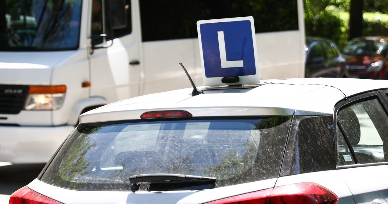 Egzamin na prawo jazdy? Musisz mieć ze sobą fizyczny dokument tożsamości /Getty Images