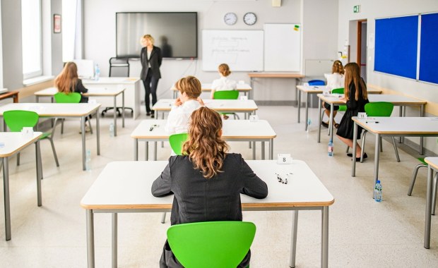 Egzamin ósmoklasisty 2025. Uczniowie mierzyli się z matematyką