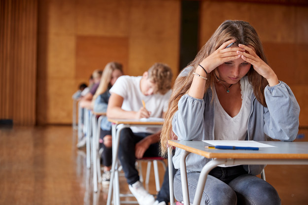 Egzamin ósmoklasisty odbędzie się w maju 2022 /Shutterstock