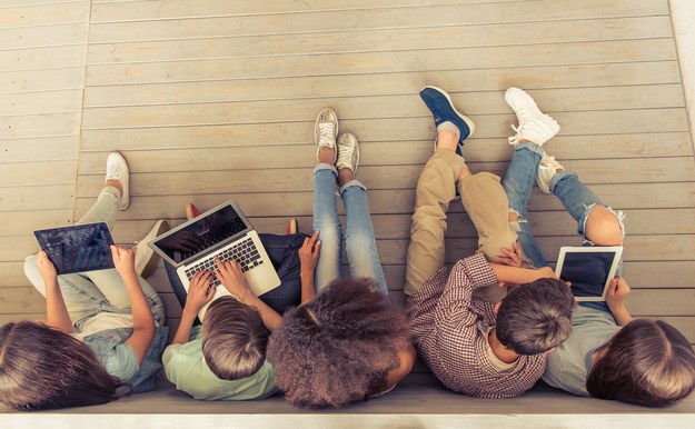 Egzamin ósmoklasisty to pierwszy ważny egzamin dla uczniów /Shutterstock