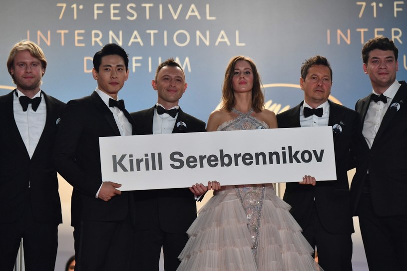 Ekipa filmu "Lato" pojawiła się w Cannes z nazwiskiem nieobecnego reżysera /AFP
