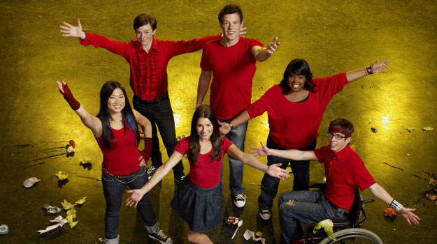 Ekipa najwidoczniej  "Glee" nie chce jeszcze rozstawac się z serialem /materiały prasowe