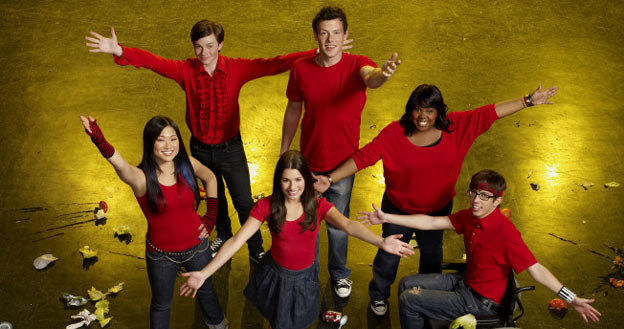 Ekipa najwidoczniej  "Glee" nie chce jeszcze rozstawac się z serialem /materiały prasowe