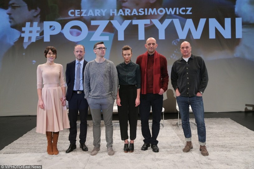 Ekipa spektaklu "Pozytywni" /VIPHOTO /East News