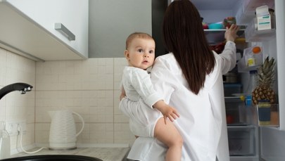 Eko jogurt ze szkłem i szkło z ołowiem. GIS ostrzega także przed partią żywności dla niemowląt