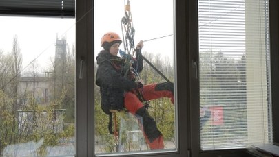 Ekolodzy kończą protest na dachu resortu środowiska. Zapowiadają kolejne akcje