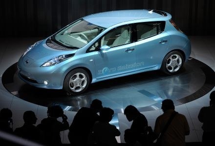 Ekologiczny Nissan Leaf /AFP