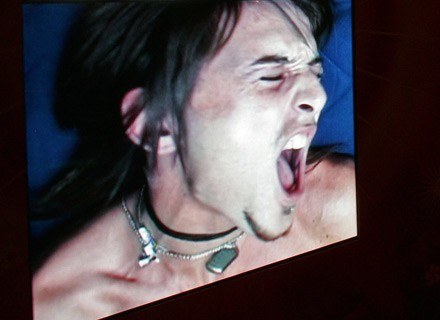 Ekran przedstawiający orgazm męski. Amora Sex Academy, Londyn, 19 kwietnia 2007 /AFP