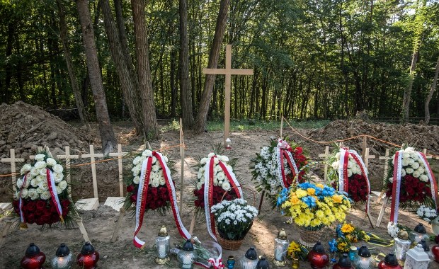 Ekshumacje Polaków we wsi Ugły na Wołyniu. Jest zgoda Ukrainy