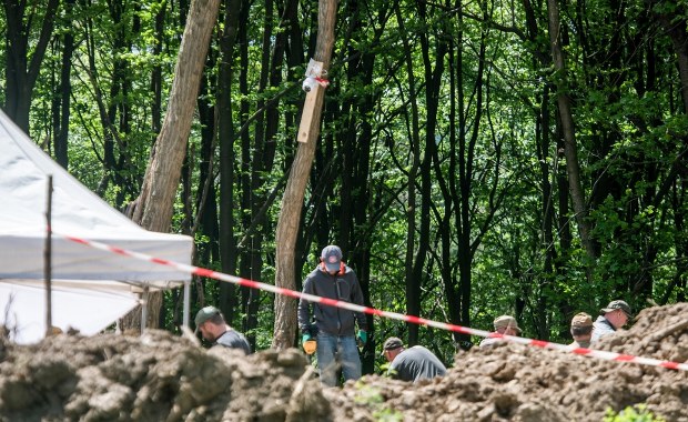 Ekshumacje w Puźnikach. Fałszywy dokument krąży po sieci