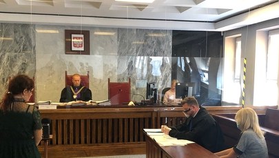 Ekspedientka nie obsłużyła klientki bez maseczki. Zapadł wyrok 
