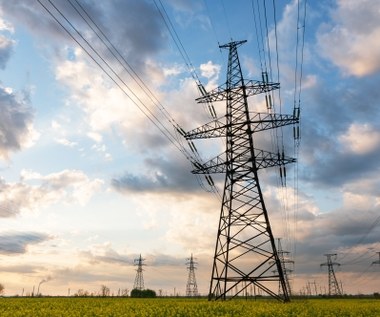 Eksperci: Ceny prądu mogą spaść, a rachunki wzrosnąć 