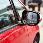 Eksperci ostrzegają przed oszustwem "na lusterko". Jak się skutecznie bronić?