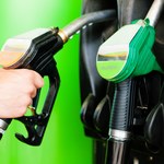Eksperci: W przyszłym tygodniu możliwe dalsze spadki cen paliw na stacjach